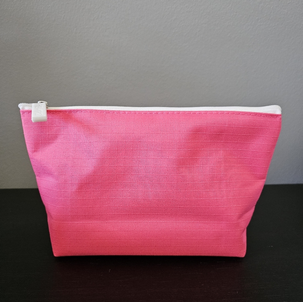 Hempz Pink Cosmetic Pouch NWOT